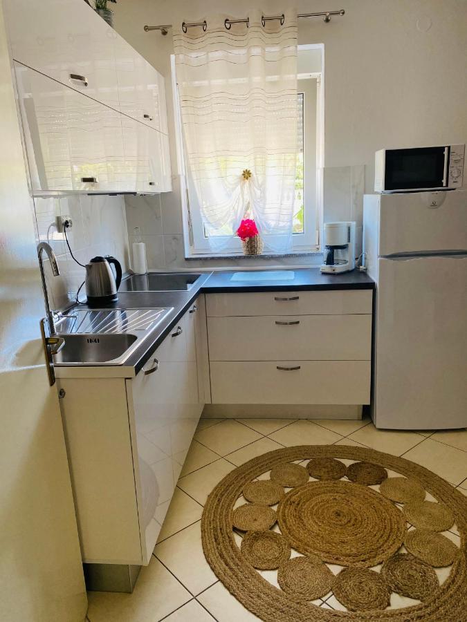 Villa Chiara Vodice Kültér fotó