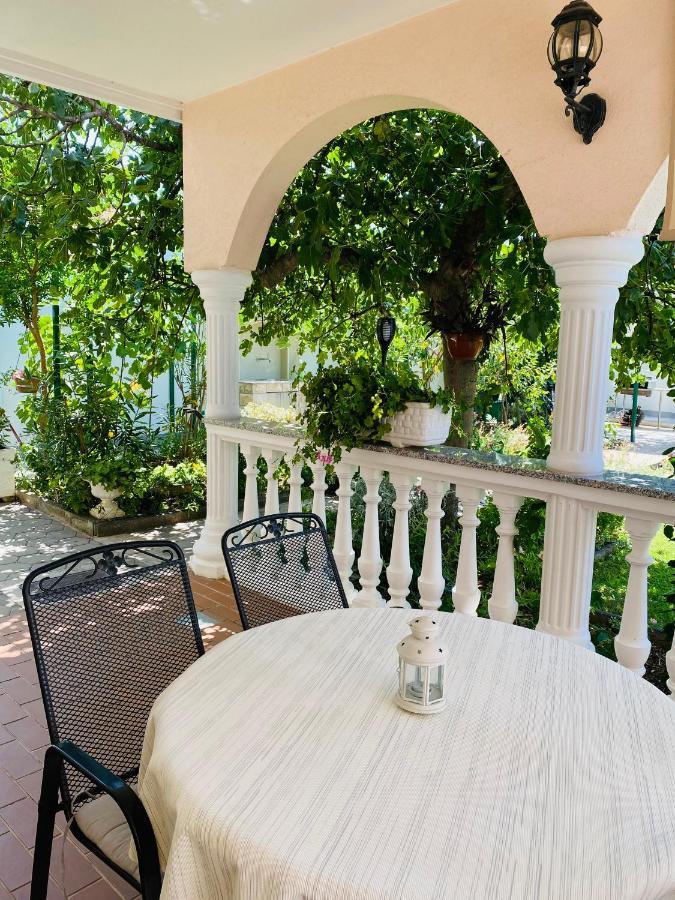Villa Chiara Vodice Kültér fotó